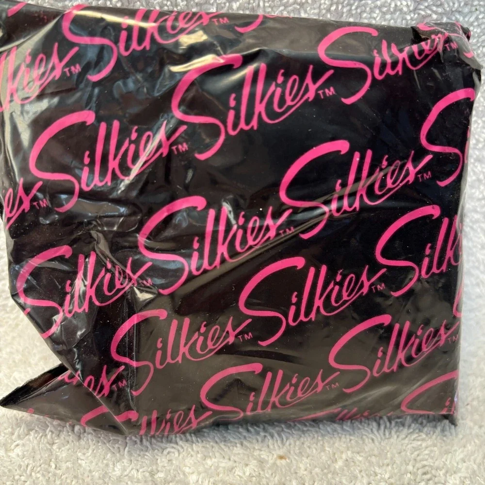 Silkies feel like